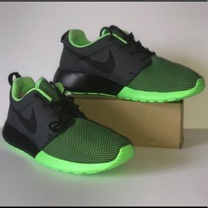 NIKE Roshe one PREM CB Men’s size 10